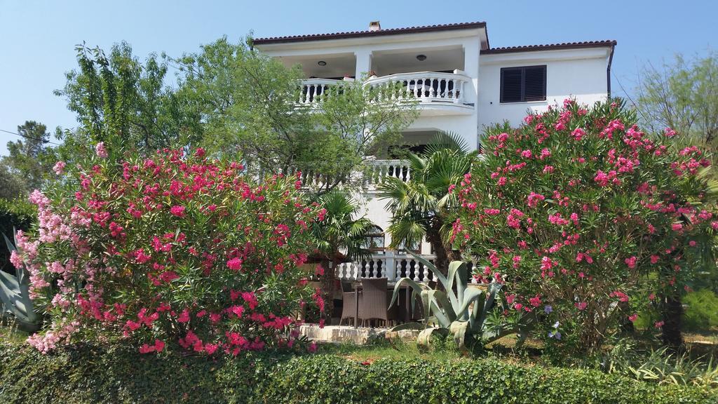 Guest House Villa Marlis 马林斯卡 外观 照片